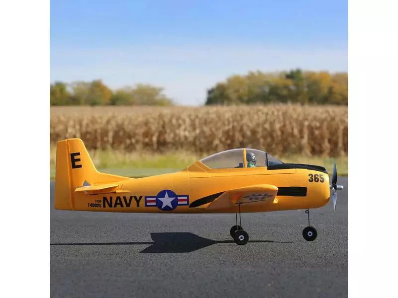 E-flite Warbird T-28 Trojan 1118 mm PNP 17 E-flite Warbird T-28 Trojan 1118 mm PNP – Bild 17